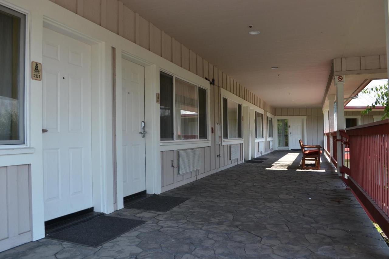 Sebastopol Inn Exterior foto