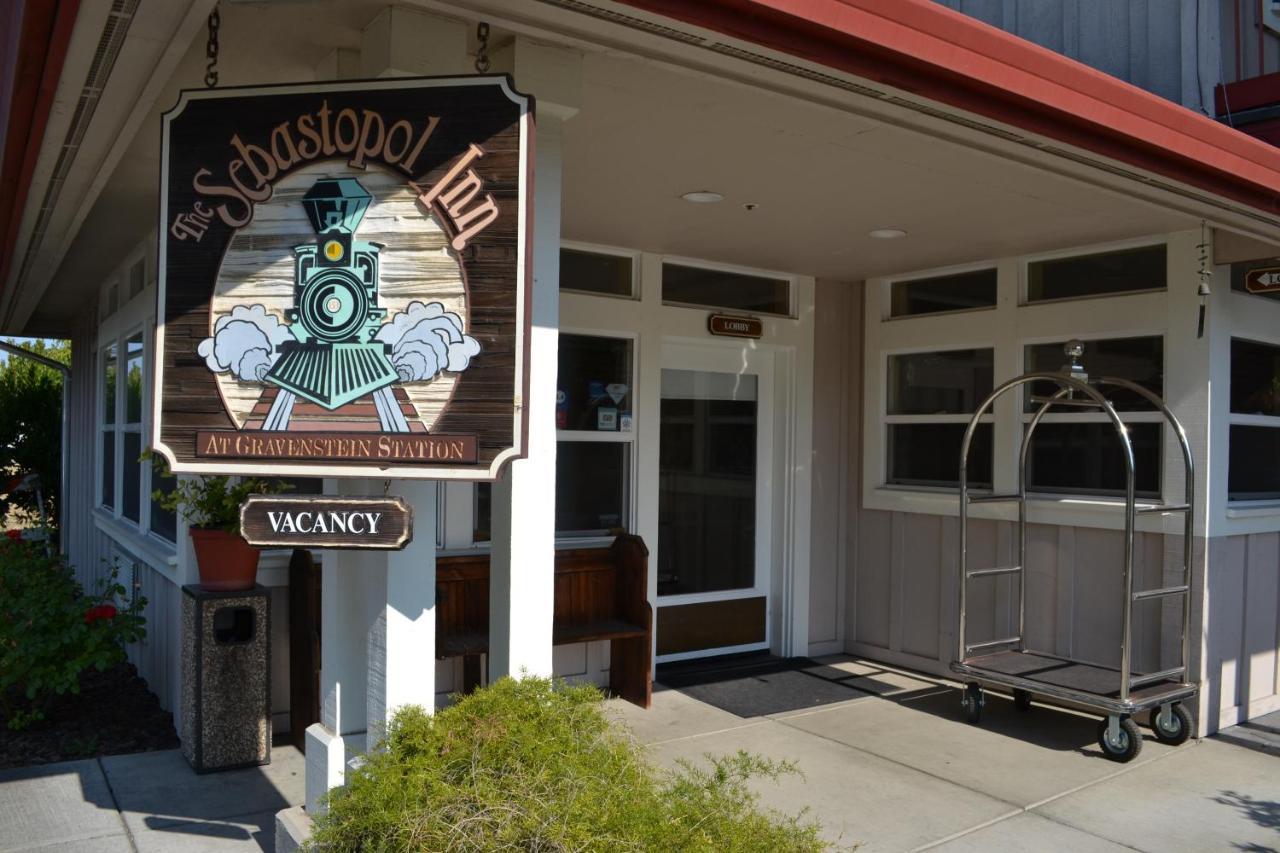 Sebastopol Inn Exterior foto